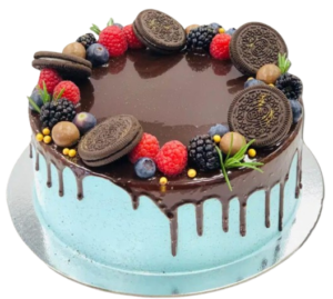 Pastel Pan Regular (No Tres Leches) Frutas, Oreos y Crema Azul